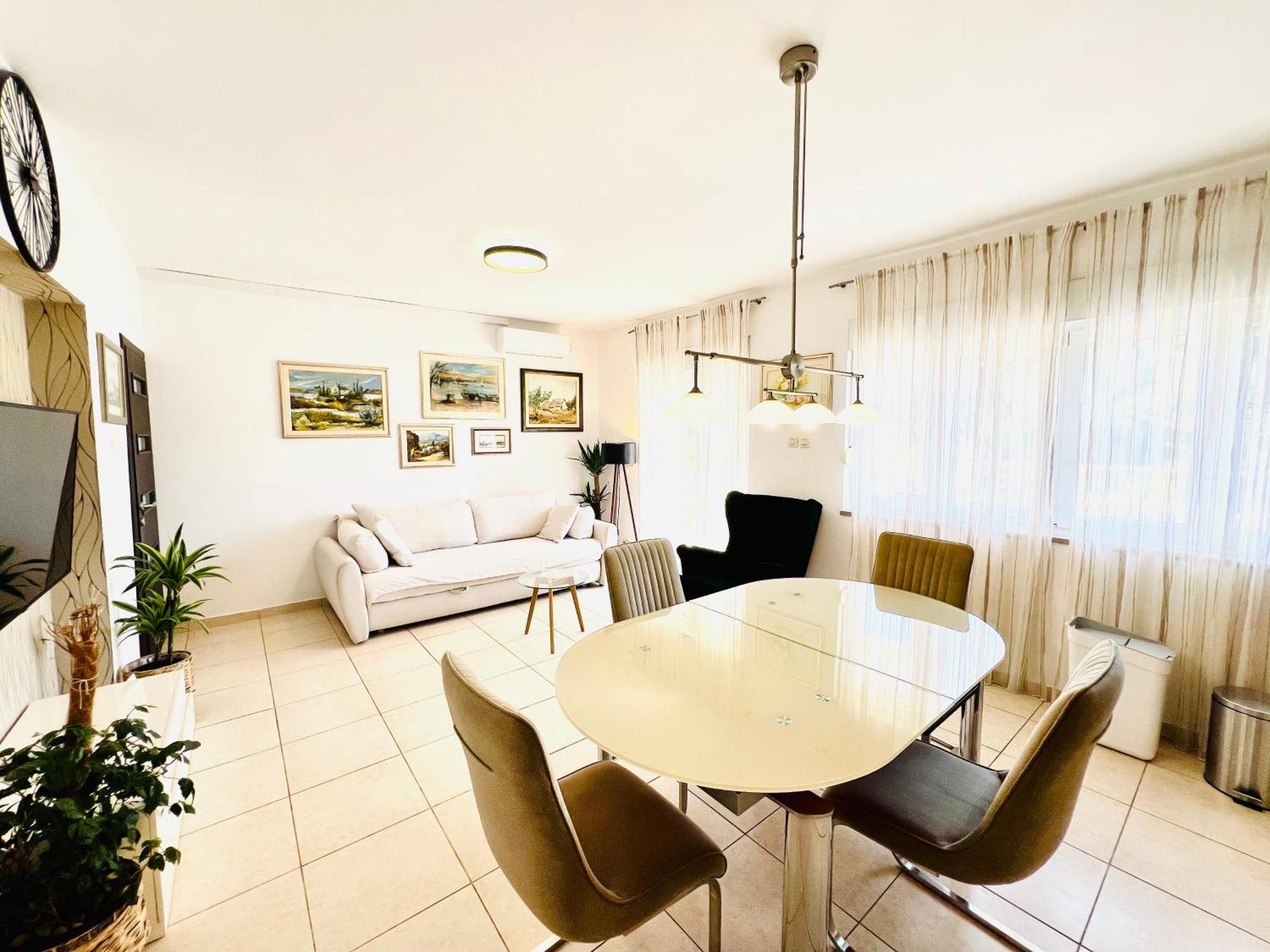 Apartment Sirius Podstrana Luaran gambar